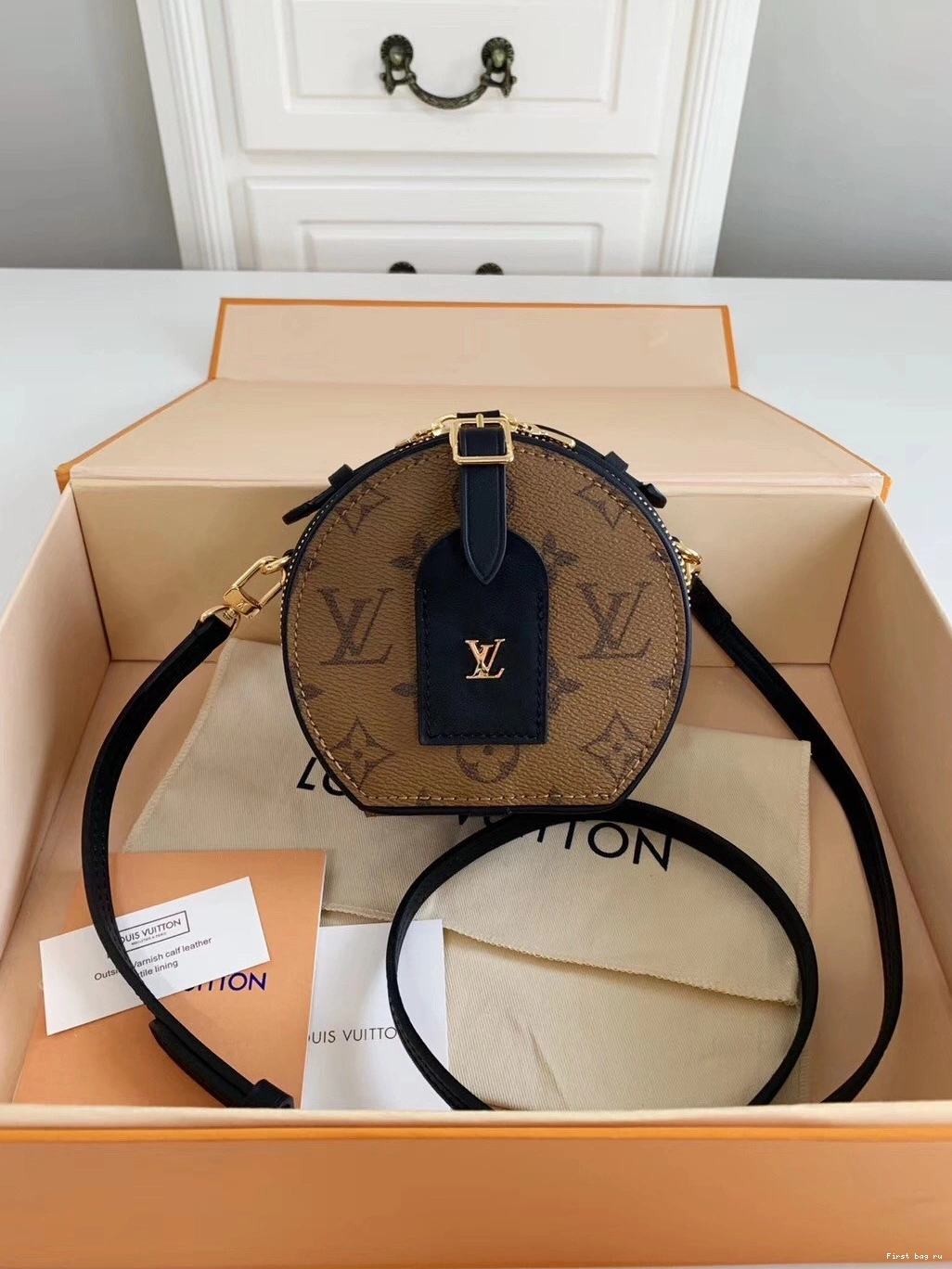 Frstbag ru CHAPEAU BOITE VUITTON MINI LOUIS 0724
